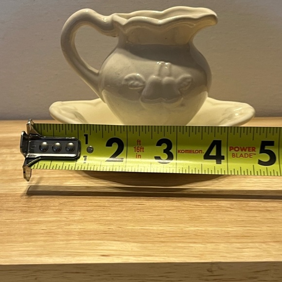 CERAMIC VINTAGE MINI BOWL AND PITCHER SET - Picture 8 of 9
